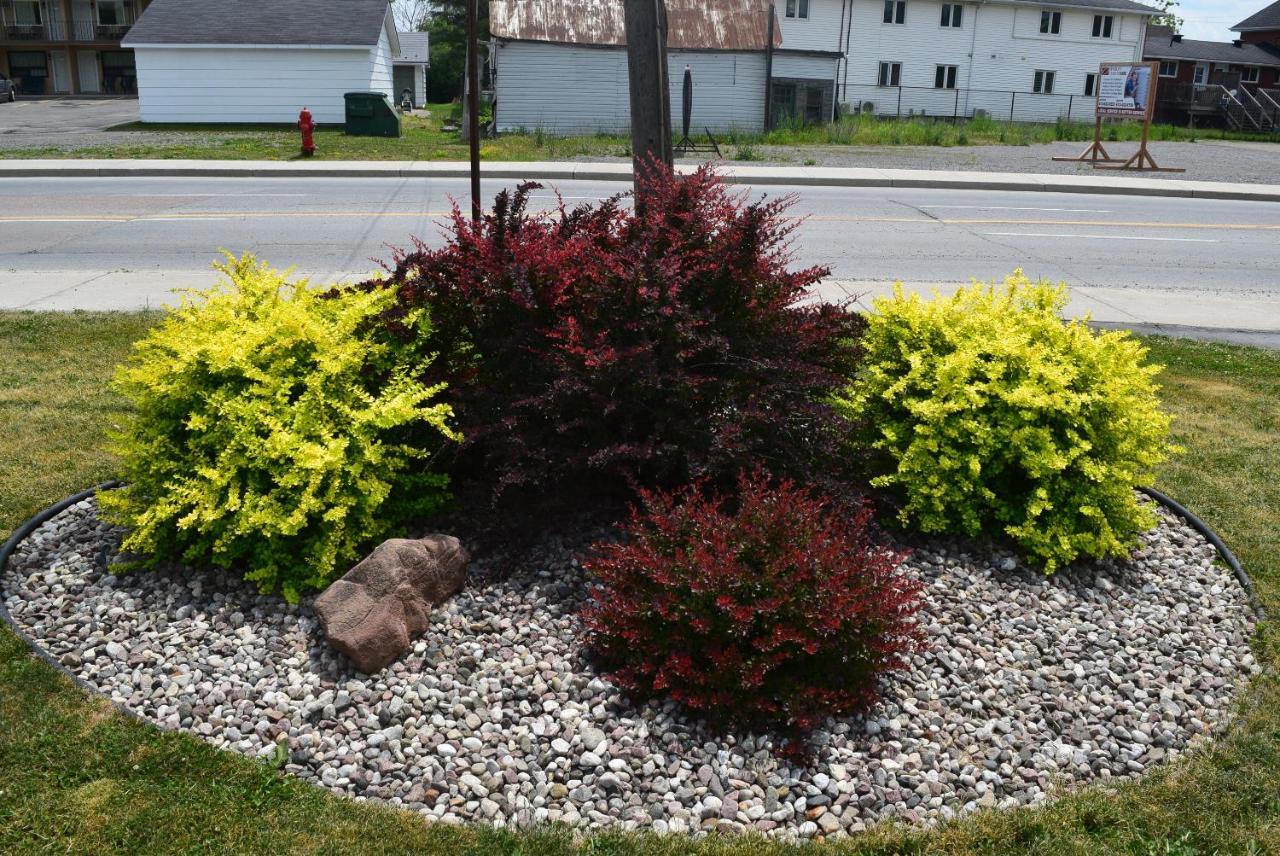 Knights Inn Arnprior Ngoại thất bức ảnh