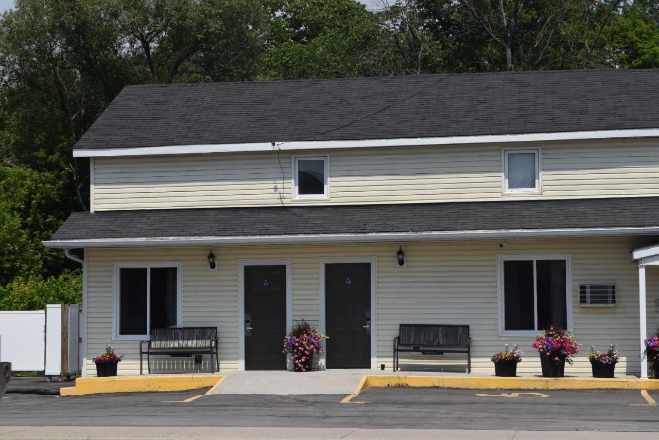 Knights Inn Arnprior Ngoại thất bức ảnh