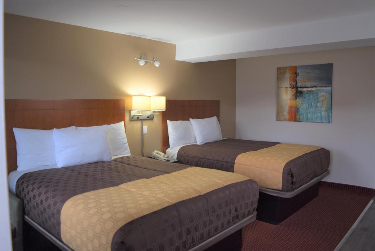 Knights Inn Arnprior Ngoại thất bức ảnh